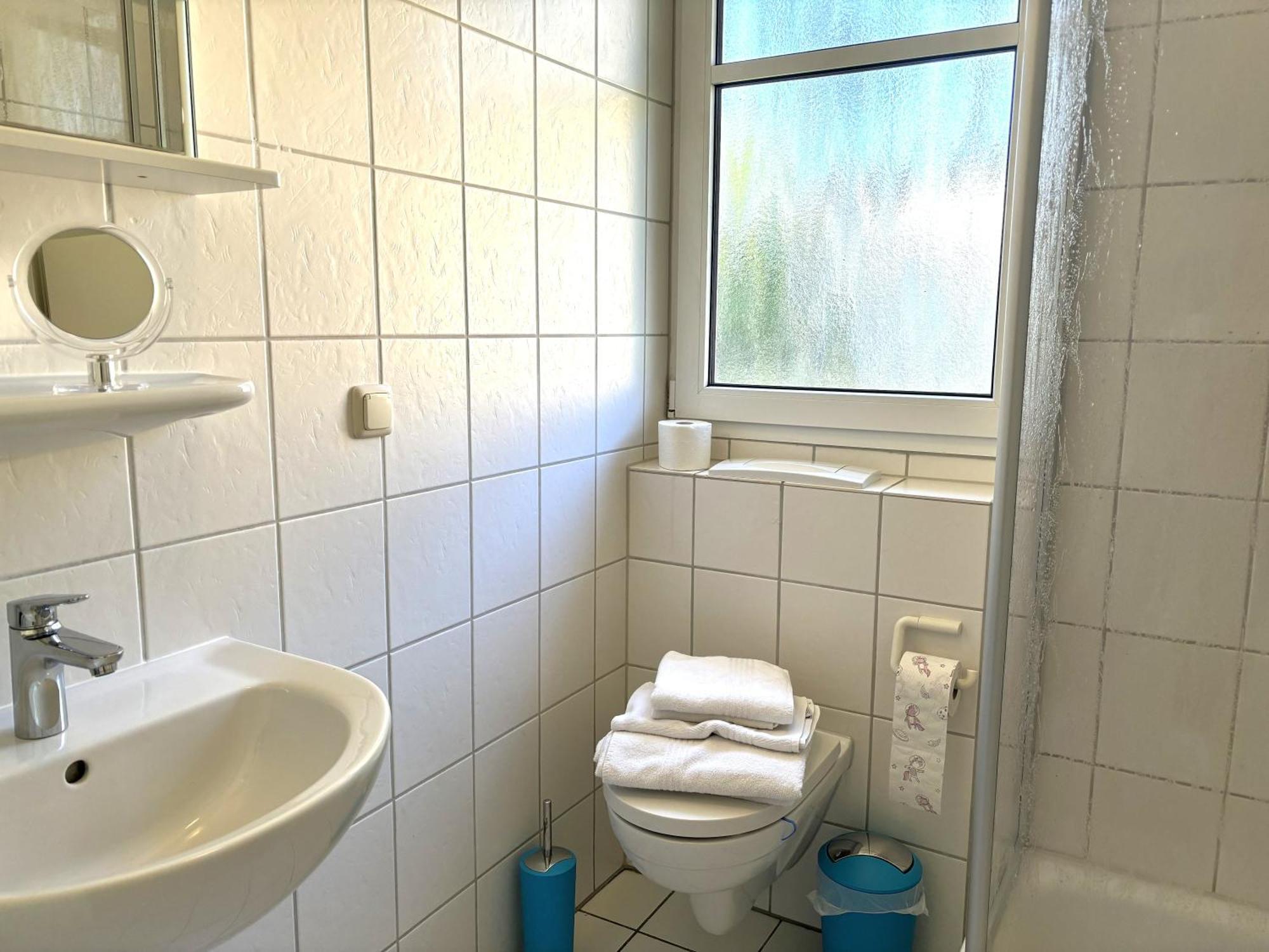 Haus Oie Idyll Mit Balkon 10 Minuten Zum Strand Zinnowitz Kültér fotó