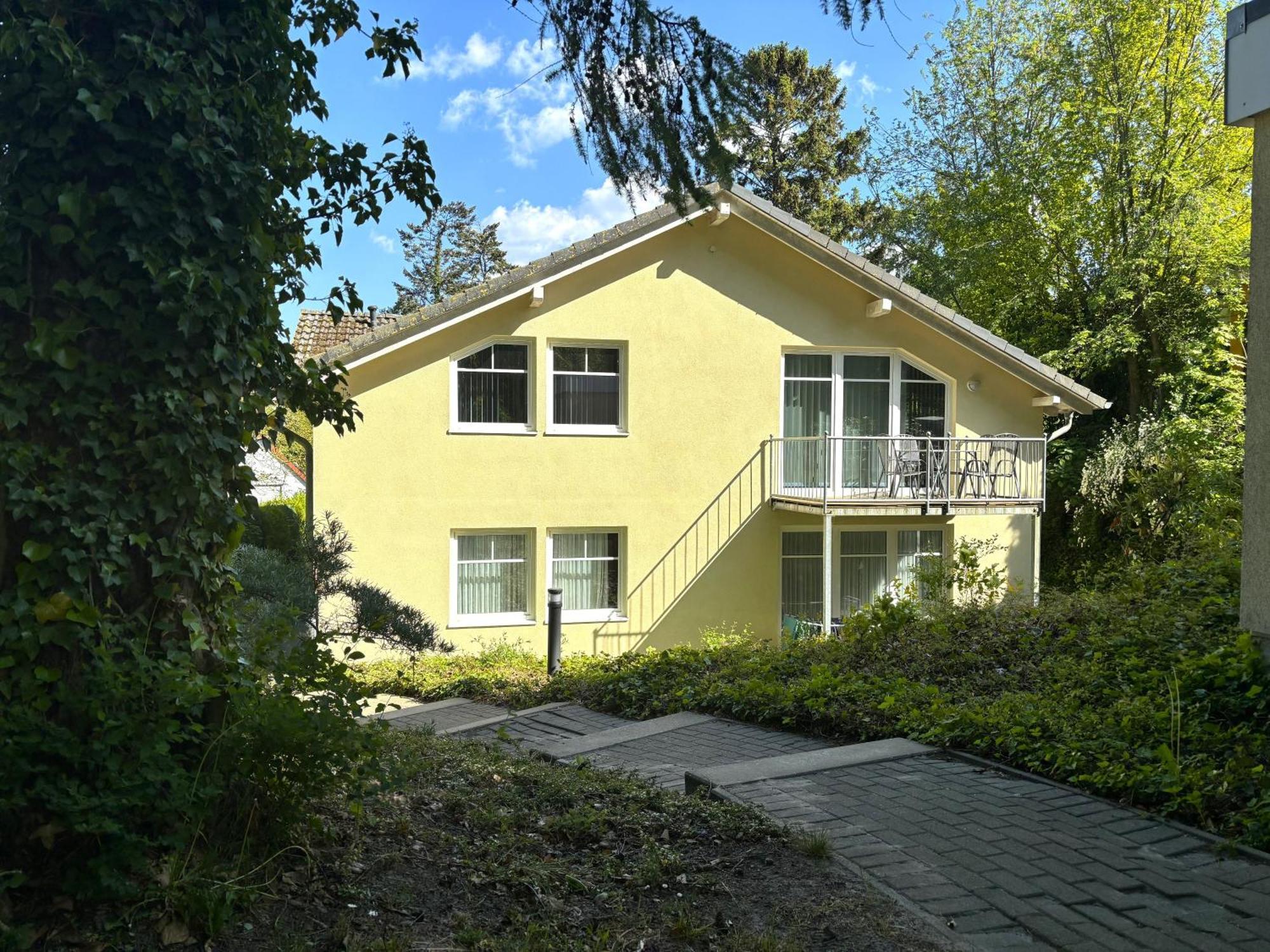 Haus Oie Idyll Mit Balkon 10 Minuten Zum Strand Zinnowitz Kültér fotó